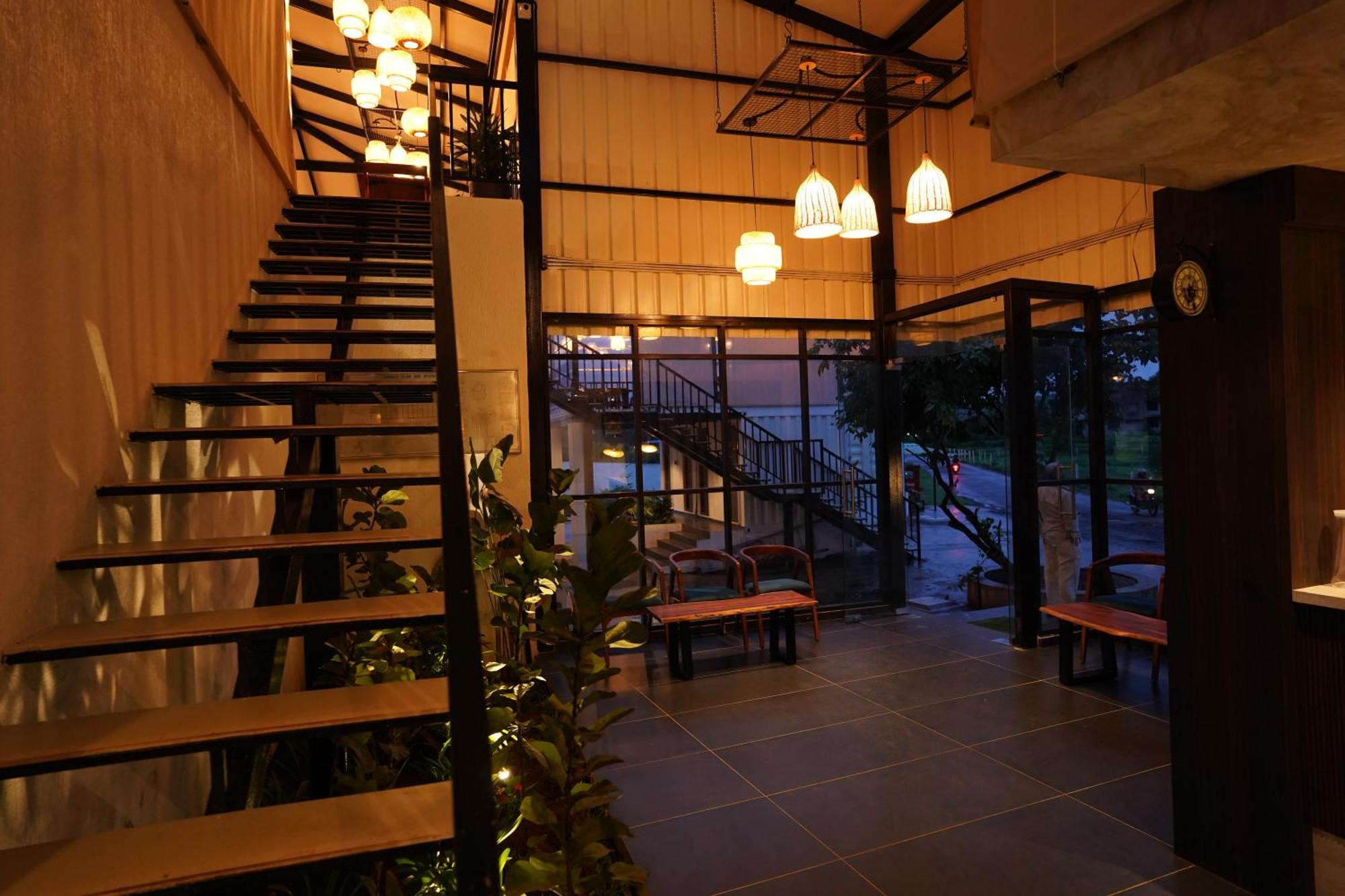 The Boat Club,Karjat Hotel Exterior foto