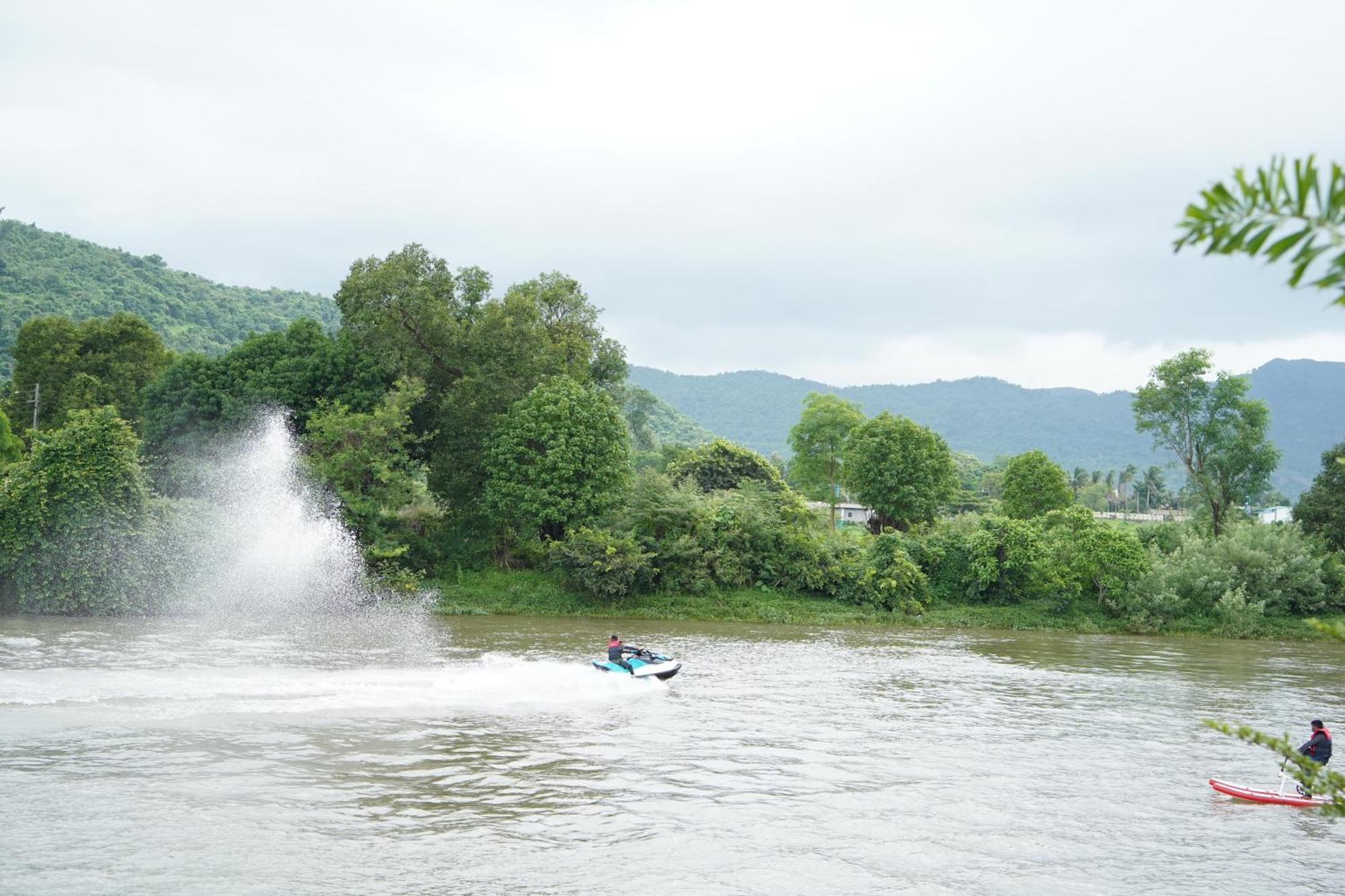 The Boat Club,Karjat Hotel Exterior foto